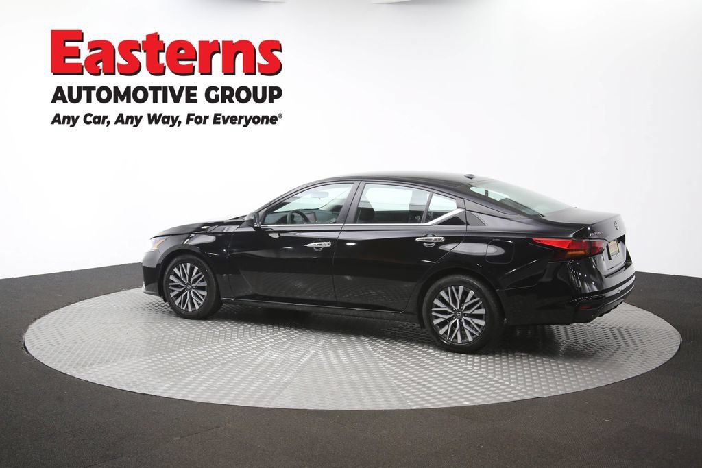 Used 2024 Nissan Altima 2.5 SV FWD image 62