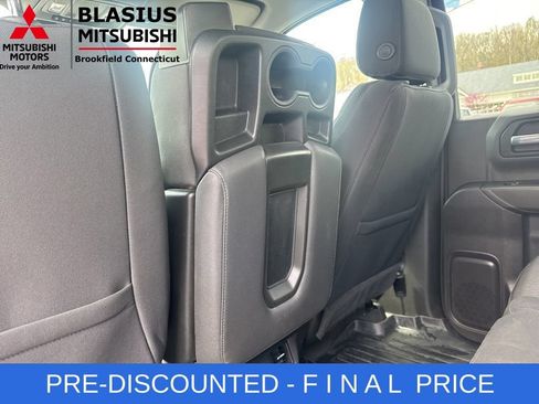 Used 2024 Chevrolet Silverado 1500 Custom Trail Boss w/ LPO, Dark Essentials Package AWD/4WD image 24