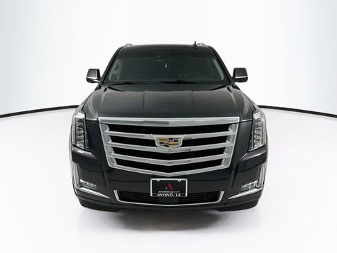 Used 2016 Cadillac Escalade Premium AWD/4WD image 2