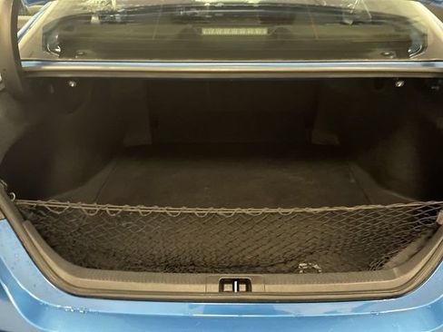 Used 2020 Toyota Camry LE FWD image 23