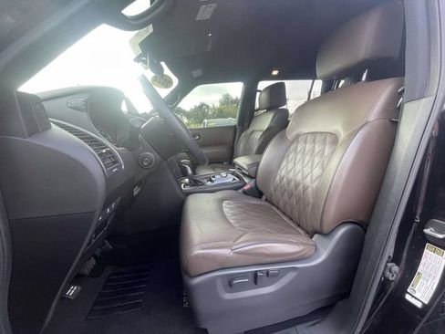 Used 2022 Nissan Armada Platinum w/ Captain's Chairs Package RWD image 18