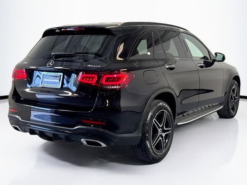 Used 2022 Mercedes-Benz GLC 300 4MATIC image 5