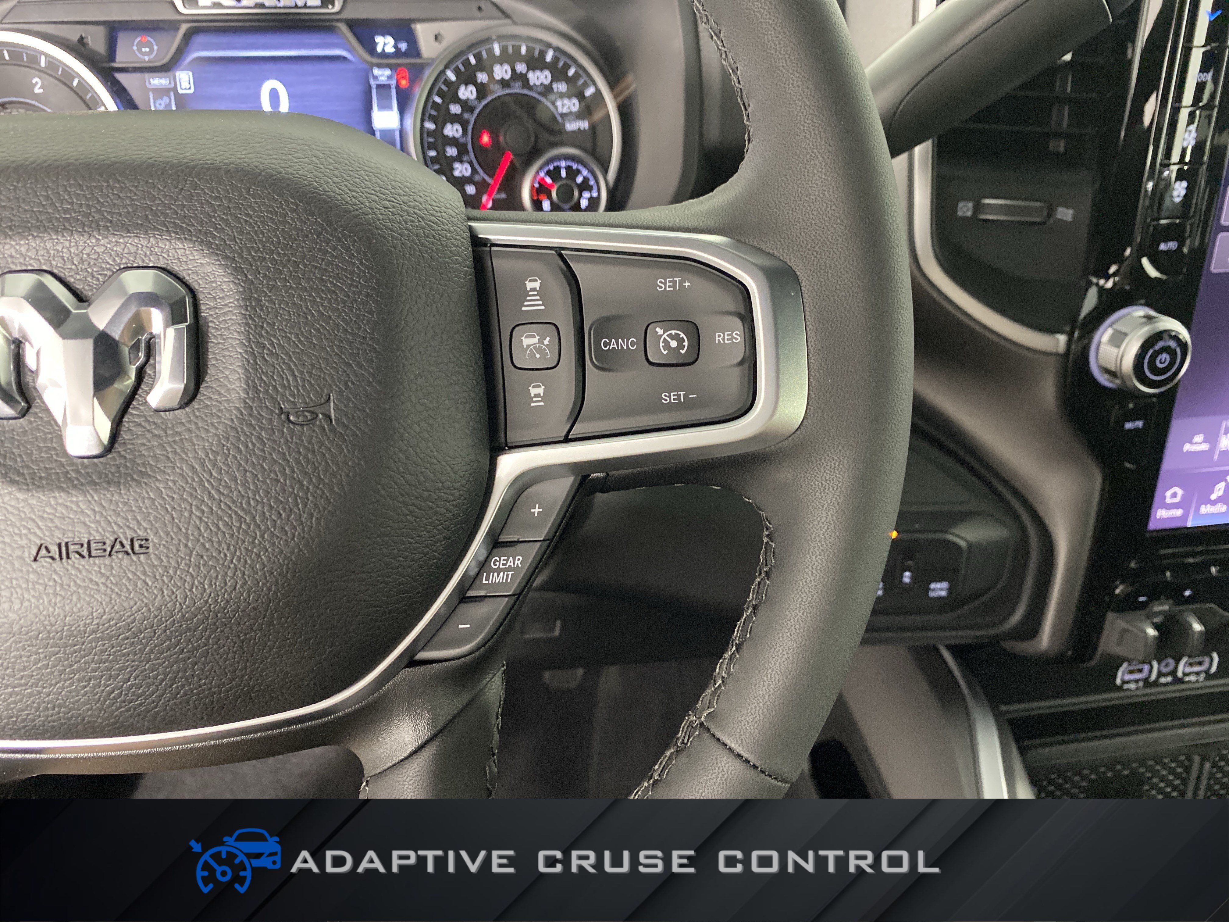 New 2027 RAM 3500 Big Horn AWD/4WD image 18