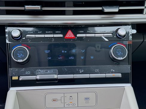 New 2026 Hyundai Santa Fe SE FWD image 12
