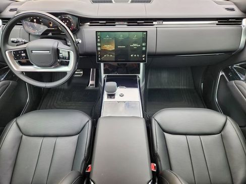 New 2026 Land Rover Range Rover Long Wheelbase SE AWD/4WD image 25
