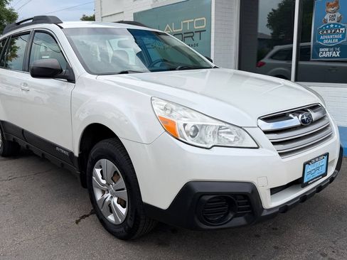 Used 2014 Subaru Outback 2.5i AWD/4WD image 1