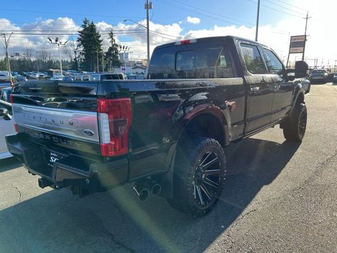 Used 2019 Ford F350 Platinum w/ Platinum Ultimate Package image 10