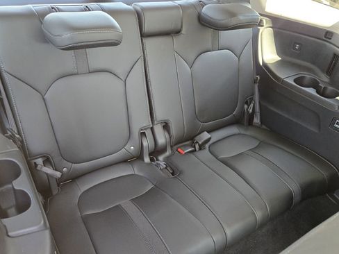 Certified 2025 Honda Pilot EX-L image 15