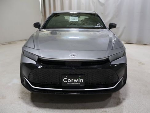 New 2026 Toyota Crown XLE image 2