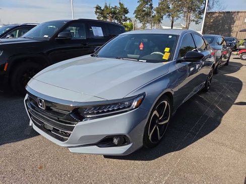 Used 2022 Honda Accord Sport image 8