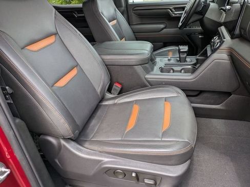 Used 2023 GMC Sierra 1500 AT4 w/ AT4 Preferred Package AWD/4WD image 31