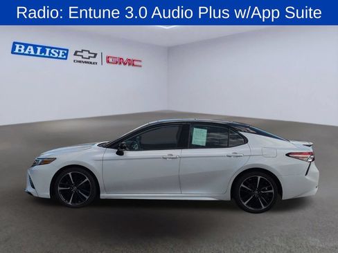 Used 2019 Toyota Camry XSE FWD image 6