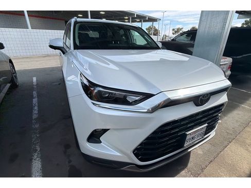 Certified 2026 Toyota Grand Highlander AWD Hybrid image 3