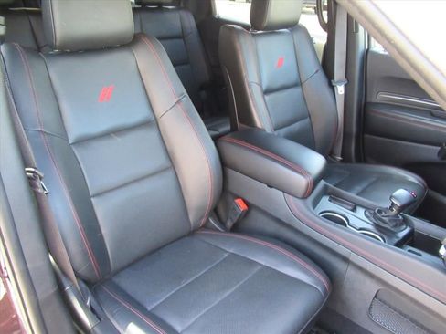 Certified 2025 Dodge Durango GT image 9