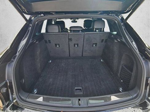 Used 2022 Porsche Macan S image 14