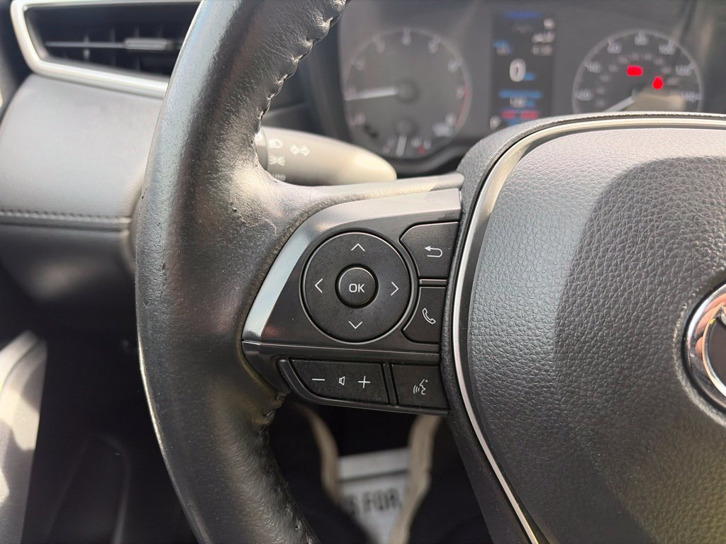 Used 2023 Toyota Corolla Cross LE FWD image 25