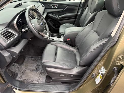 Used 2023 Subaru Ascent Limited w/ Technology Package AWD/4WD image 14