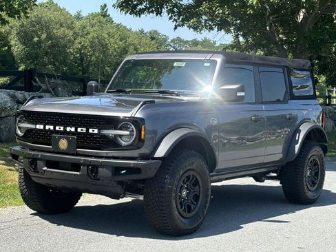 Used 2022 Ford Bronco Wildtrak AWD/4WD image 11
