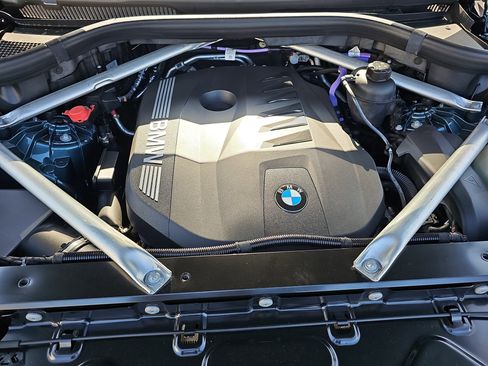 Used 2025 BMW X5 sDrive40i image 31