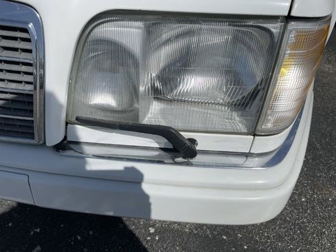 Used 1994 Mercedes-Benz E 320 Convertible image 15