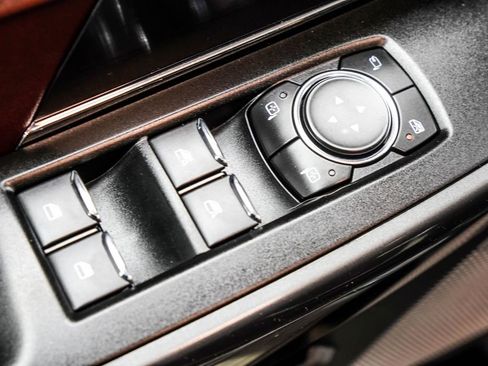 Used 2022 Ford F150 Lariat image 38