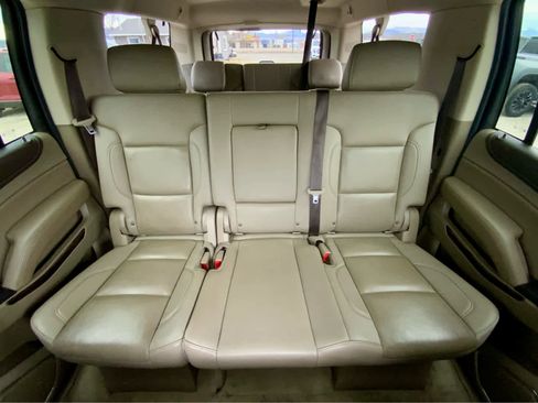 Used 2019 GMC Yukon XL SLT w/ Open Road Package image 32