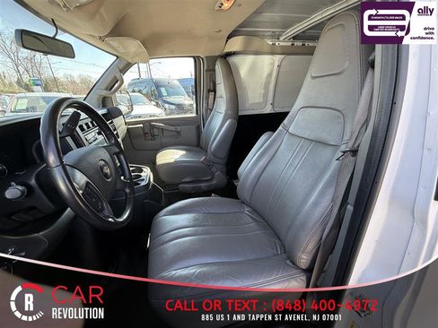 Used 2023 Chevrolet Express 2500 Work Van 2500 155'' w/ Driver Convenience Package image 11