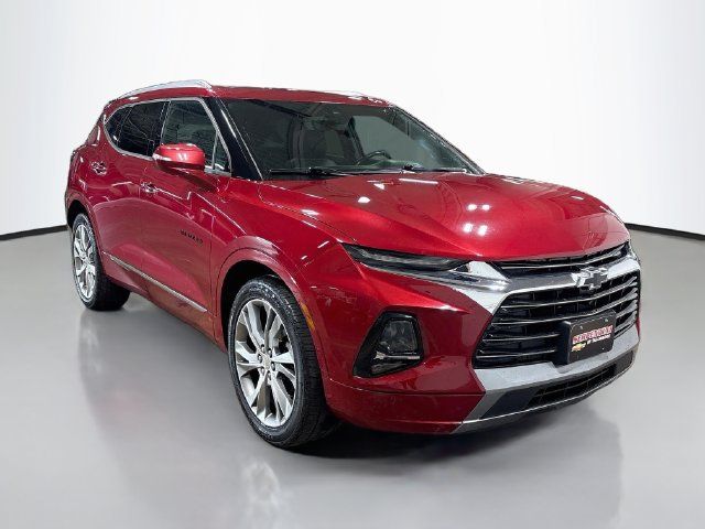 Used 2019 Chevrolet Blazer Premier w/ Sun and Wheels Package AWD/4WD image 5