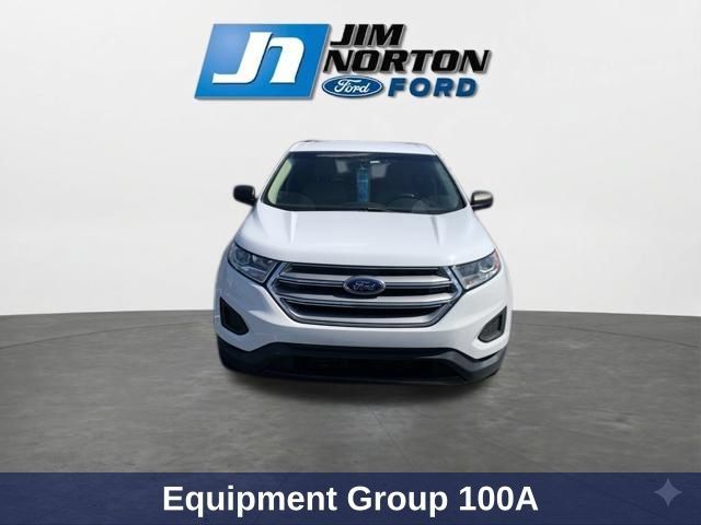 Used 2018 Ford Edge SE FWD image 3