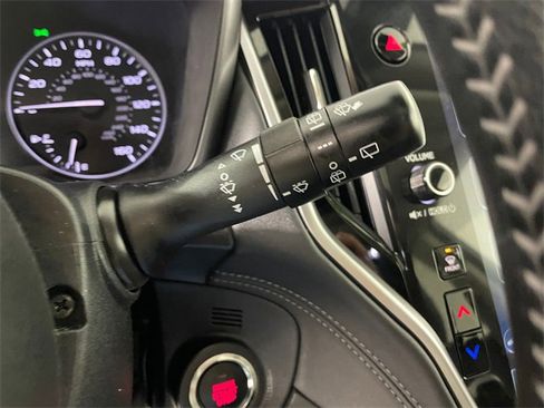 Used 2023 Subaru Outback Limited image 15