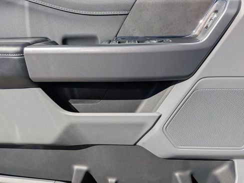 Used 2025 Ford F150 XLT image 30