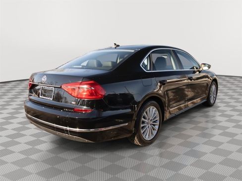 Used 2016 Volkswagen Passat 1.8T SE image 23