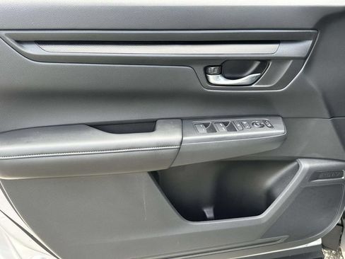 Used 2025 Honda CR-V EX image 13