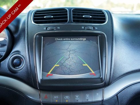Used 2019 Dodge Journey Crossroad AWD/4WD image 10