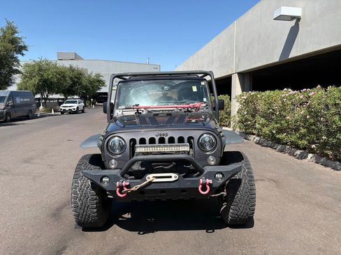 Used 2016 Jeep Wrangler Unlimited Sport w/ Quick Order Package 23S AWD/4WD image 2