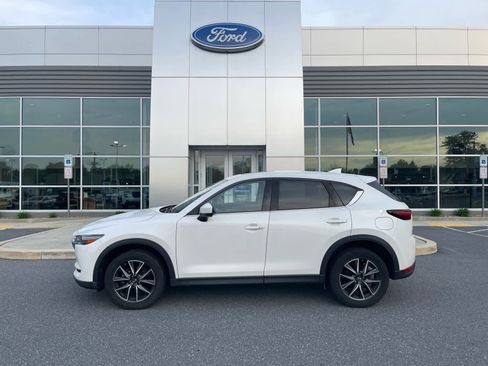 Used 2017 MAZDA CX-5 Grand Touring image 1