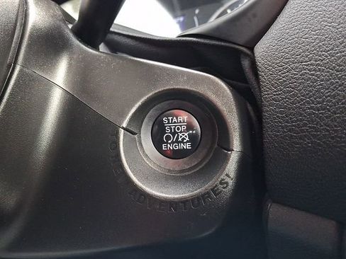 Used 2018 Jeep Renegade Sport w/ Power & Air Group image 25