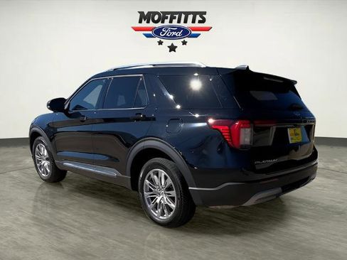 Certified 2025 Ford Explorer Platinum AWD/4WD image 3
