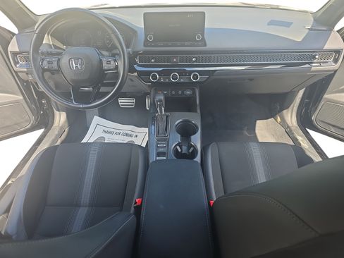 Used 2025 Honda Civic Sport image 9