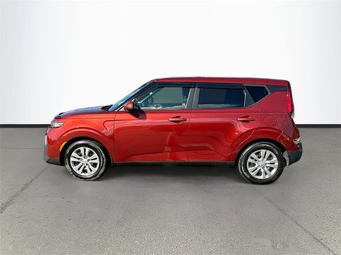 Certified 2020 Kia Soul LX image 4