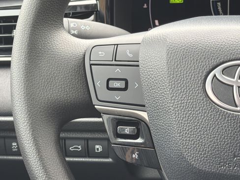 New 2026 Toyota Corolla SE image 24