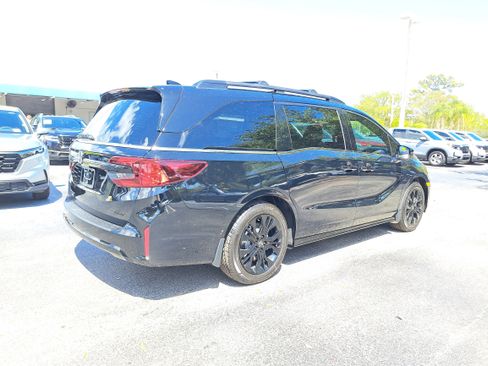 New 2026 Honda Odyssey Sport-L image 6