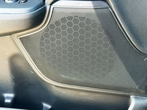 Used 2020 Honda CR-V Touring image 23