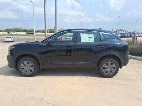New 2026 Nissan Kicks S FWD image 3