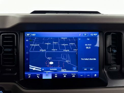Used 2022 Ford Bronco Wildtrak AWD/4WD image 22