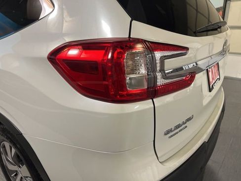 Used 2024 Subaru Ascent Premium w/ Convenience Package image 16