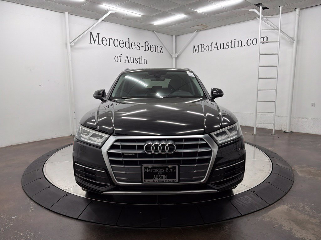 Used 2020 Audi Q5 2.0T Premium Plus w/ Premium Plus Package AWD/4WD image 2