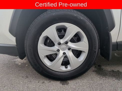 Used 2025 Toyota RAV4 LE FWD image 9