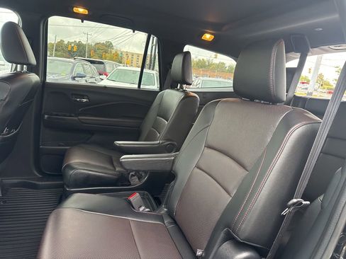 Used 2022 Honda Pilot Black Edition image 27