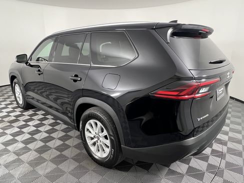 Used 2025 Toyota Grand Highlander AWD Hybrid image 10